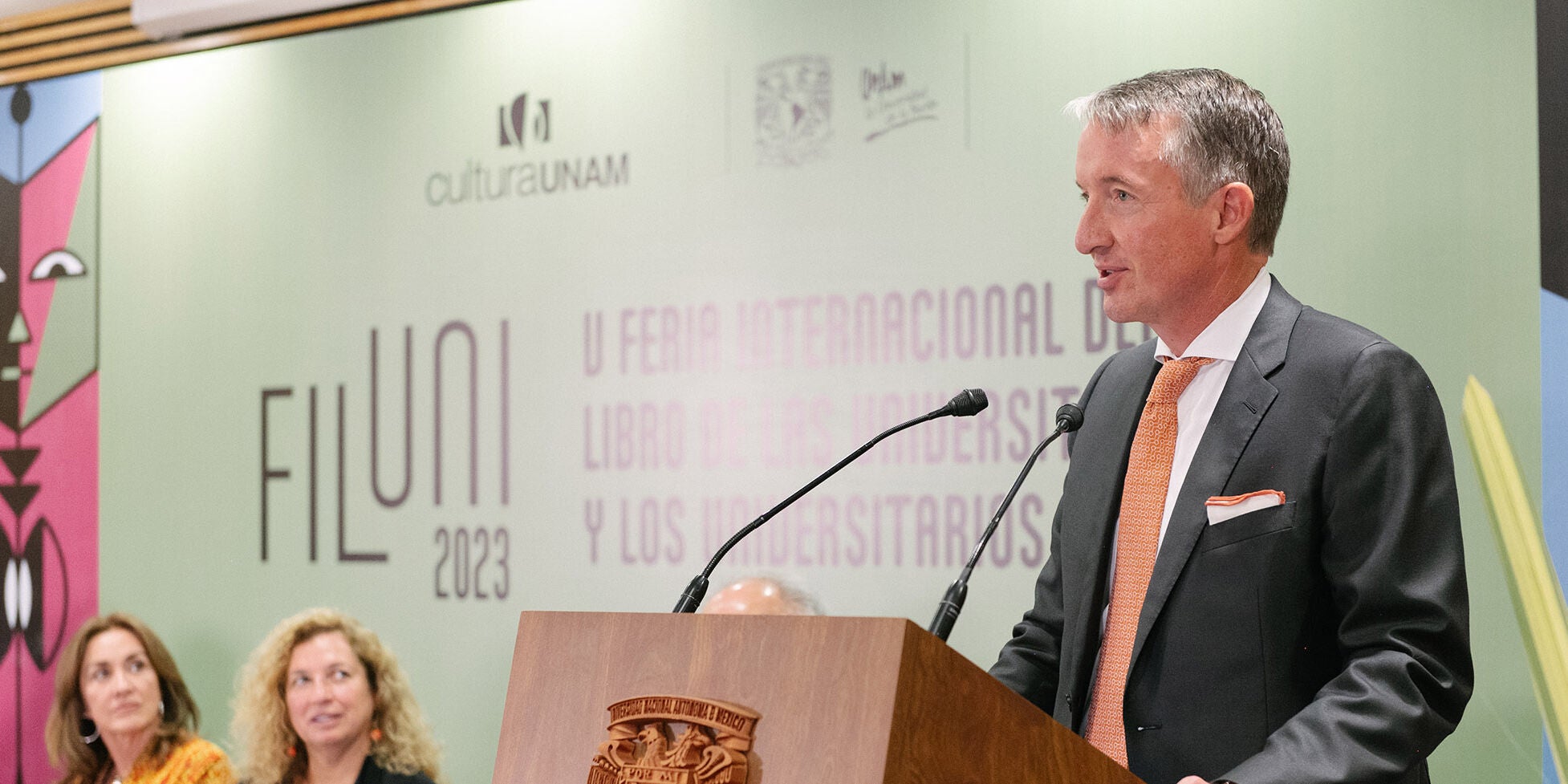 President Hartzell addresses the audience at the 2023 FILUNI book festival opening ceremonies.