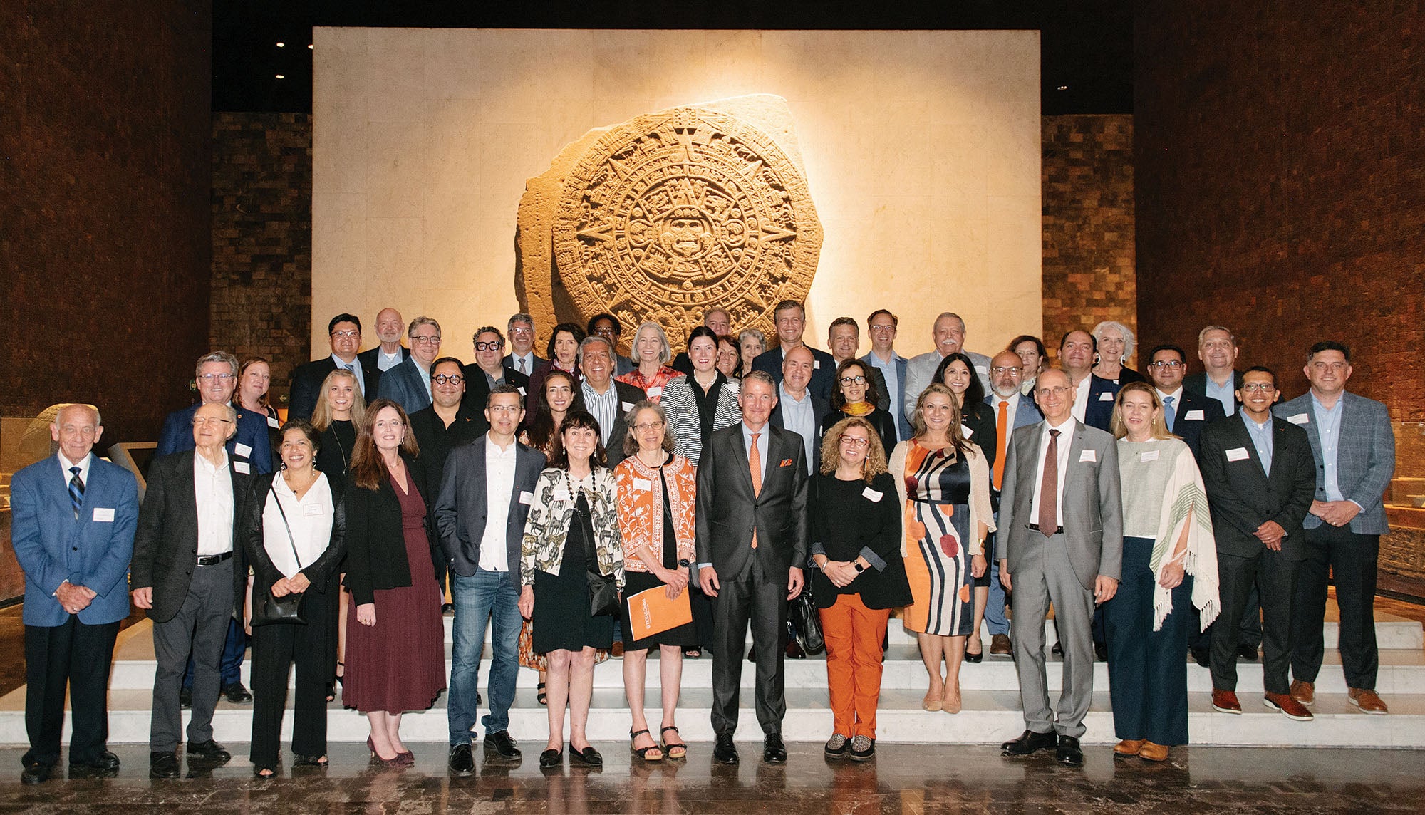 Alumni event group photo with Jay Hartzell and Sonia Feigenbaum at Museo Nacional de Antropología